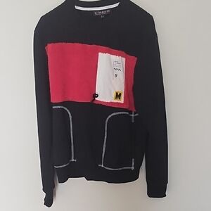 Trendy Black and Red Crewneck Sweater